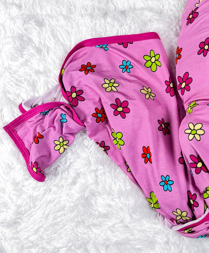 Jersey Knit vs. Muslin: Which Swaddle Blanket Is Actually Best?